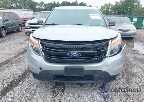 2015 Ford Police Interceptor z USA, uszkodzony, nr VIN 1FM5K8AR8FGC67538